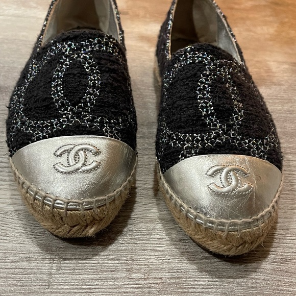 Chanel Espadrille Flats - Picture 2 of 12
